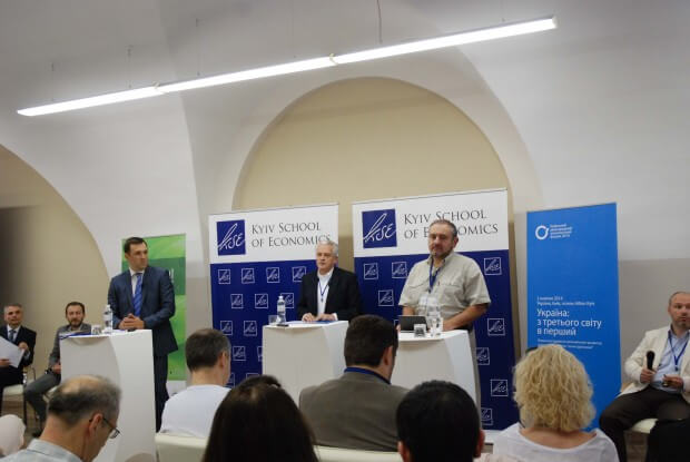 24 червня у Київській Школі Економіки відбулись дебати “Яка економічна стратегія потрібна Україні?”