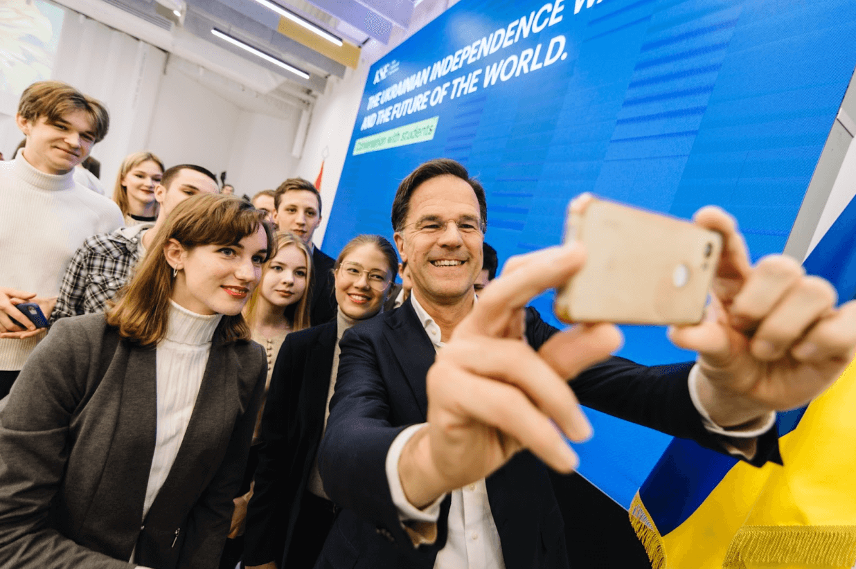 The Prime Minister of the Netherlands visited the Kyiv School of Economics and met with students